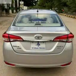 Toyota Yaris ATIV CVT 1.3