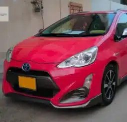 
										Toyota Aqua X Urban full									